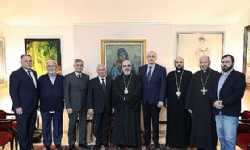 Ermenistan” Pan-Ermeni Vakfı`ndan Lübnan Ermeni okullarına 150.000 dolarlık destek