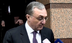 ​Ermenistan Dışişleri Bakanı: Paşinyan-Aliyev görüşmesinden bahsetmek için henüz çok erkendir
