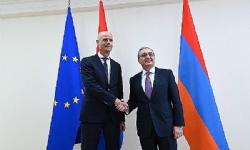 Hollanda Dışişleri Bakanı Ermenistan’da tüm alanlarda iki ülke ilişkilerinin geliştirilmesini önemse
