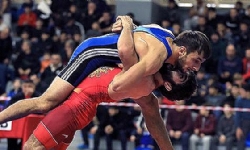 ​Ermeni güreşçiler, Ukrayna`da üç madalya kazandı
