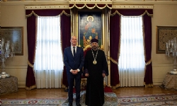 Պատրիարքարանի մէջ ընդունեցԶուիցերիոյ աւագ հիւպատոս՝ Հուլիան Թէօնին։