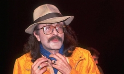 Ermeni asıllı Rock müziği sanatçısı Cem Karaca 75. doğum gününde anılıyor