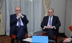 Armenian, Azerbaijani FMs to hold video conference