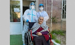Ermenistan`da 94 yaşındaki kadın koronavirüsü yendi
