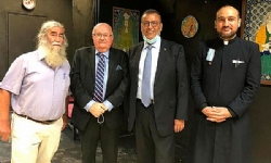 ​Kudüs Belediye Başkanı Ermeni fayans sanatına adanmış sergiyi ziyaret etti
