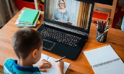 Gulbenkian Foundation Awards Educators for Teaching Armenian Online