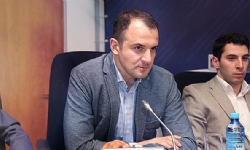 Ermenistan, Türkiye’nin oyun kurallarına tabi olmamalıdır