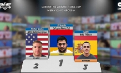 Halter online turnuvasında Ermeni sporcu altın madalya kazandı