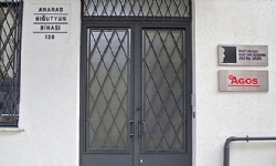 Hrant Dink Vakfı`na tehdit davasında sanıkların avukatı olmadığı gerekçesiyle duruşma ertelendi