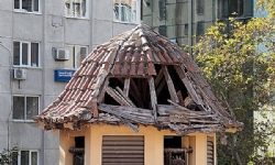 İzmir Depreminde Bazı Kiliseler Büyük Hasar Gördü