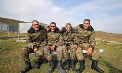 ​Karabağ Ordusu cephede destan yazıyor! 4 Ermeni asker Azerbaycan güçlerini taşıyan 6 ‘Pick-up’ tipi