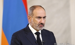 PM Nikol Pashinyan Signs Agreement with Russia, Azerbaijan to End Karabakh War