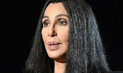 Cher Appeals to US Government to Help Armenia, Artsakh