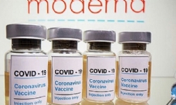 ABD’li ilaç şirketi Moderna, yüzde 95 oranında etkili koronavirüs aşısı bulduklarını açıkladı