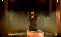 Destek ol, Gomidas sahnede yaşasın