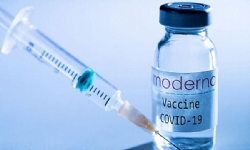​FDA expected to approve Moderna vaccine this week