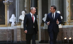 Putin, Macron, Rusya, Ermenistan ve Azerbaycan liderlerinin üçlü görüşmesine ilişkin konuları görüşt