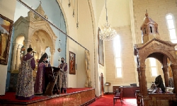 Հայրապետական Հռչակագիրի Ընթերցում` Անթիլիասի Մայրավանքին Եւ Թեմերու Եկեղեցիներուն Մէջ