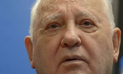 ​Gorbaçov: Karabağ sorunu, kazanan kaybeden olmadan iki tarafın çıkarları doğrultusunda çözümlenmeli