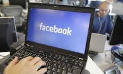 Australia wakes up to empty news feed on Facebook
