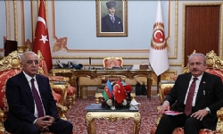 TBMM Başkanı Şentop: Ermenistan`ın bu defa doğruyu yaparak barışın ortağı olmasını bekliyoruz