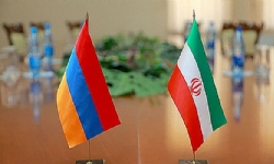 ​İran`dan 40 bilim şirketi Ermenistan`a geldi