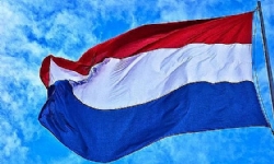 Hollanda Parlamentosu Ermeni Soykırımı’nı kabul etti