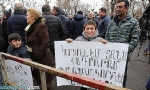 ​Robert Kocharyan`s supporters block major Yerevan avenue