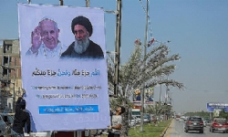 Papa Francis Irak`ta
