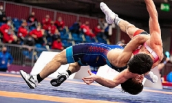 ​Ermeni güreşçi, Azerbaycanlı Aliyev’i yenilgiye uğratıp altın madalya kazandı