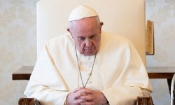​Papa Francis: Suç örgütleri salgını kendilerini zenginleştirmek için kullanıyor