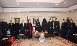 Ն.Ա.Տ. Սահակ Բ. Պատրիարք Հայրը, այցելութիւն տուաւ  Ասորի Եկեղեցւոյ Թարլապաշըի  Մայր Եկեղեցիին եւ Առա
