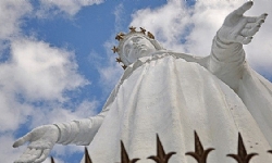 Լիբանանի Տիրամօր Սրբավայրը Հարիսա