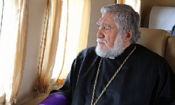 ​Kilikya Ermeni Katolikosu, Vatikan yolcusu