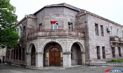 Karabağ Dışişleri Bakanlığı, yabancı diplomatların Şuşi ziyaretini en sert şekilde kınadı