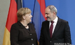 ​Merkel`den Paşinyan`a tebrik mesajı! Almanya, Karabağ sorununun barış çözümünü desteklemeye devam e
