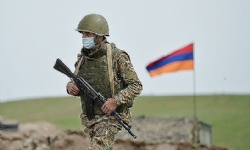 Azerbaycan Ermeni mevzilerine tekrar ateş açtı! Kayıpları var