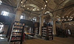​Ermeni kilisesi kütüphane yapıldı: ‘Beddua almayın’