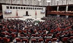 ​HDP’dan kilise ve sinagog çalışanlarına devletten maaş talebi