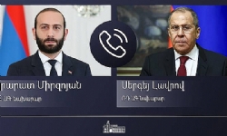 ​Lavrov, Ermeni ve Azerbaycanlı mevkidaşları ile telefonda görüştü