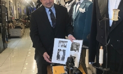 Atatürk`ün kıyafetlerini yıllar sonra tekrar dikti: `Lacivert giymez` derler ama iki tane lacivert