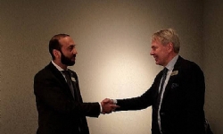 Ermenistan ve Finlandiya Dışişleri Bakanları, Ermeni savaş esirlerin acil iade edilmesi gerektiğini