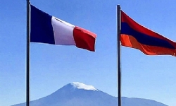 ​Yerevan`da insanların yüzde 35’i Rusya’yı, yüzde 43’ü ise Fransa’yı dost ülke olarak görüyor