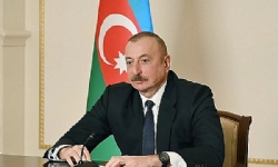 Aliyev: Ermenistan sınırına giden demiryolunun inşasını 2023’ün sonuna kadar tamamlamayı planlıyoru