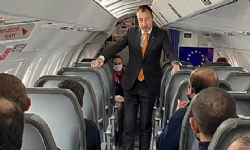 ​10 esir daha Avrupa Birliği`nin arabuluculuğuyla Ermenistan`a döndü