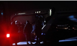 Azerbaycan beş Ermenistanlı esiri daha iade etti