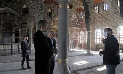 ​HDP’den Surp Giragos Kilisesi’ne ziyaret