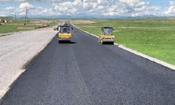 İranlı şirketler Ermenistan’da transit yolların yapımına katılacak
