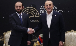 ​Armenian people support normalizing ties with Turkey: FM Mirzoyan