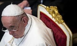 ​Papa Francis`ten Rusya`ya `Paskalya ateşkesi` çağrısı